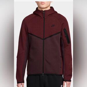 Nike Men's Dark Red Performance Jacket